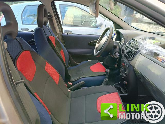 FIAT PUNTO 1.2I CAT 5 PORTE  75000KM UNICOP - foto 18