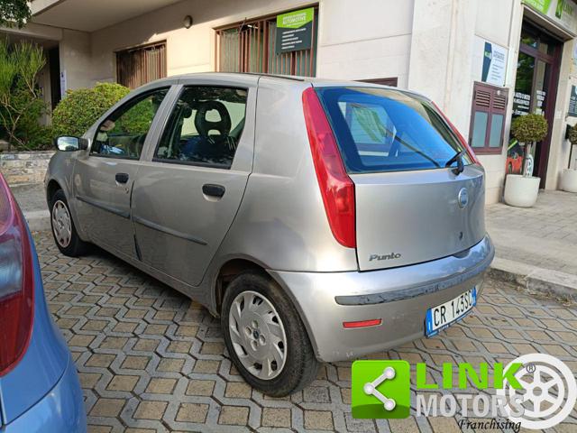 FIAT PUNTO 1.2I CAT 5 PORTE  75000KM UNICOP - foto 4