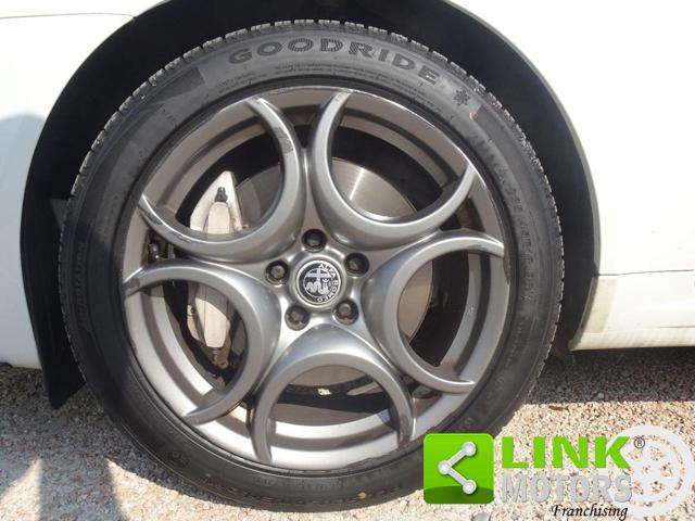 ALFA ROMEO 159 1750 TBI SPORTWAGON DISTINCTIVE - foto 22