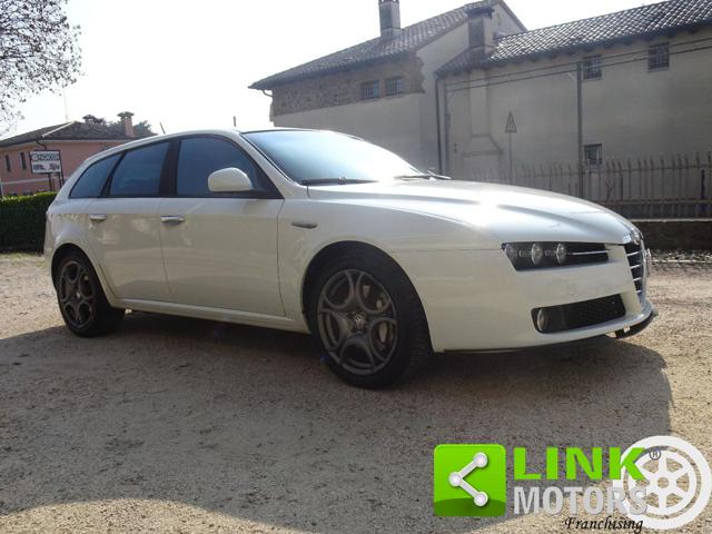 ALFA ROMEO 159 1750 TBI SPORTWAGON DISTINCTIVE - foto 16