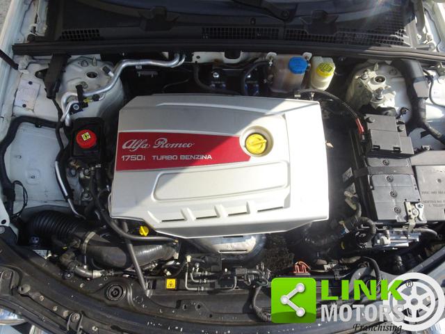 ALFA ROMEO 159 1750 TBI SPORTWAGON DISTINCTIVE - foto 44