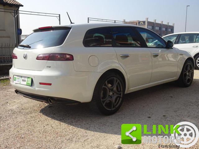 ALFA ROMEO 159 1750 TBI SPORTWAGON DISTINCTIVE - foto 10