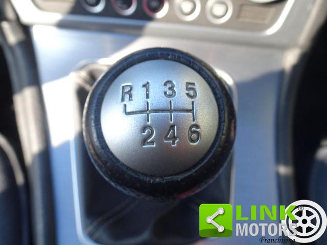 ALFA ROMEO 159 1750 TBI SPORTWAGON DISTINCTIVE - foto 13
