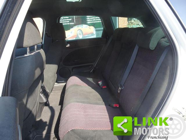 ALFA ROMEO 159 1750 TBI SPORTWAGON DISTINCTIVE - foto 9