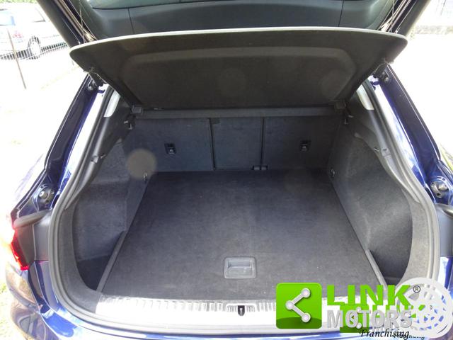 AUDI Q3 S-LINE SPB 35 TDI TRONIC BUSINES - foto 21