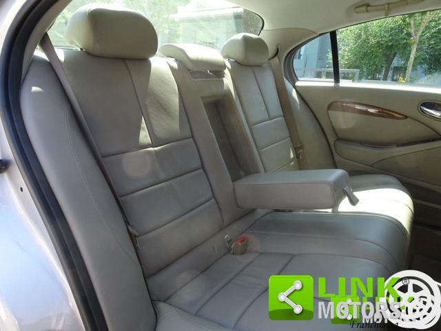 JAGUAR S-TYPE EXECUTIVE 3.0 BENZINA - foto 15