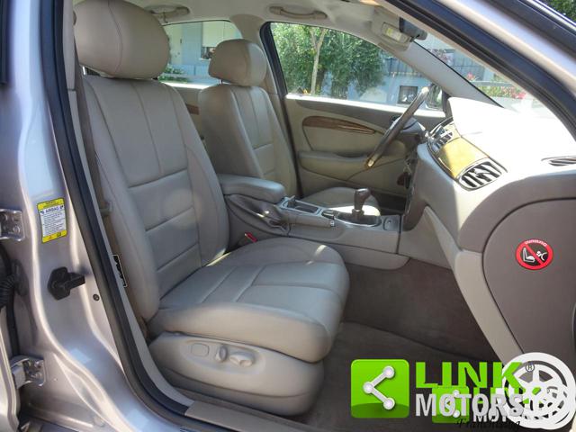JAGUAR S-TYPE EXECUTIVE 3.0 BENZINA - foto 22