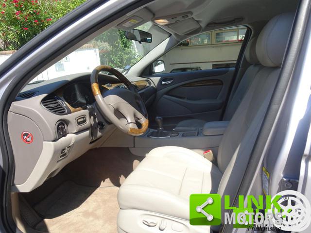 JAGUAR S-TYPE EXECUTIVE 3.0 BENZINA - foto 24