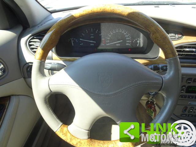 JAGUAR S-TYPE EXECUTIVE 3.0 BENZINA - foto 11