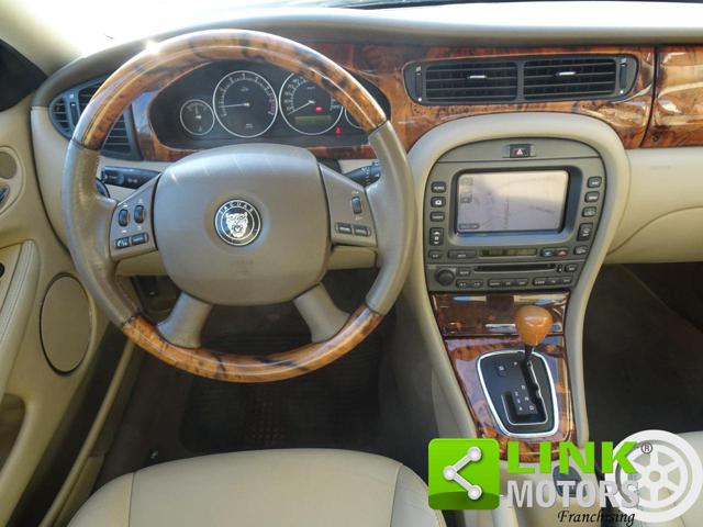 JAGUAR X-TYPE 3.0 V6 24V CAT EXECUTIVE - foto 18
