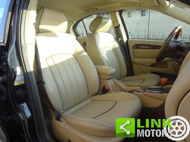 JAGUAR X-TYPE 3.0 V6 24V CAT EXECUTIVE - foto 6