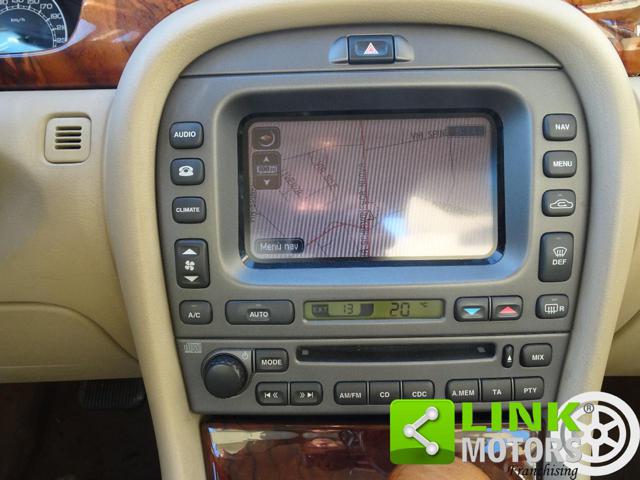 JAGUAR X-TYPE 3.0 V6 24V CAT EXECUTIVE - foto 12