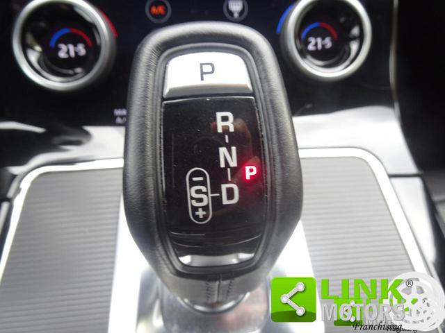 LAND ROVER RANGE ROVER R-DYNAMIC S - foto 16