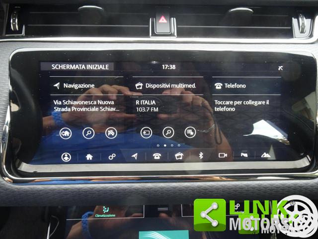 LAND ROVER RANGE ROVER R-DYNAMIC S - foto 18