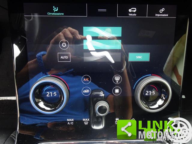 LAND ROVER RANGE ROVER R-DYNAMIC S - foto 17