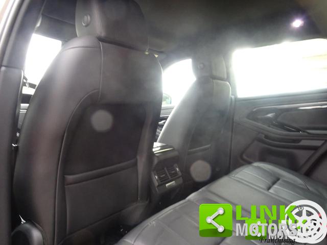 LAND ROVER RANGE ROVER R-DYNAMIC S - foto 29