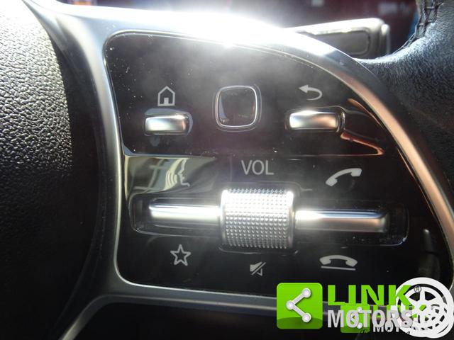 MERCEDES-BENZ A 180 SPORT - foto 40