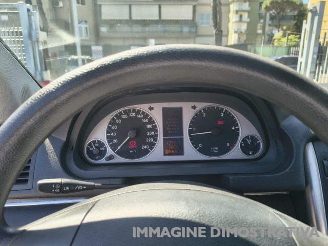 MERCEDES-BENZ B 180 CDI EXECUTIVE - foto 10