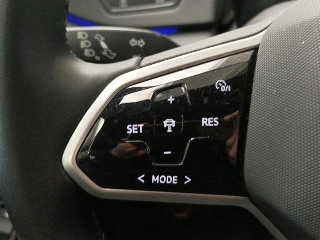 VOLKSWAGEN ID.3 PRO - foto 11