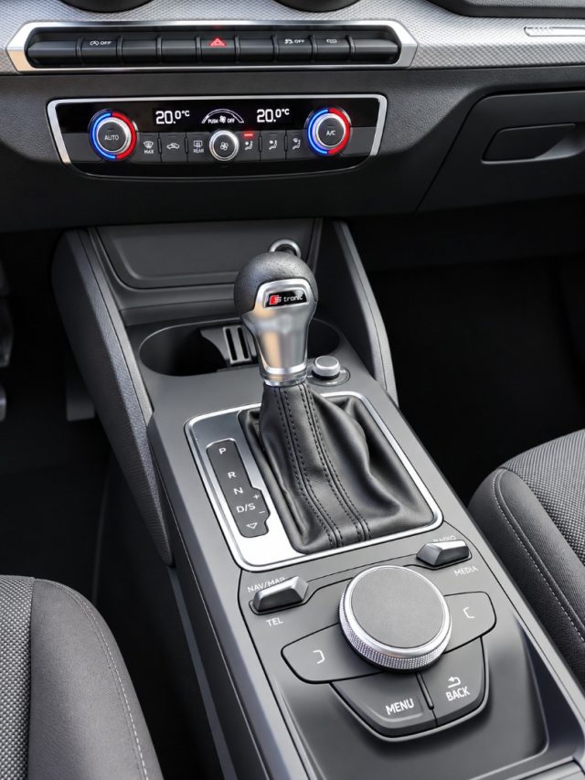 AUDI Q2 30 TDI 116 CV S TRONIC BUSINESS  - foto 9