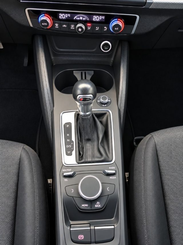 AUDI Q2 30 TDI 116 CV S TRONIC BUSINESS  - foto 11