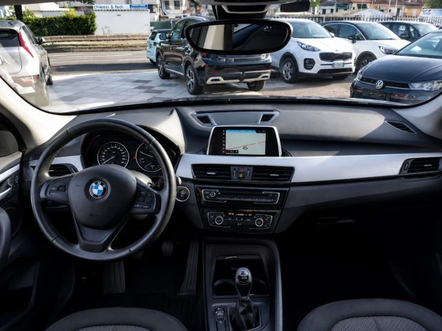 BMW X1 S DRIVE 16D BUSINESS SPORT NAVI  - foto 12