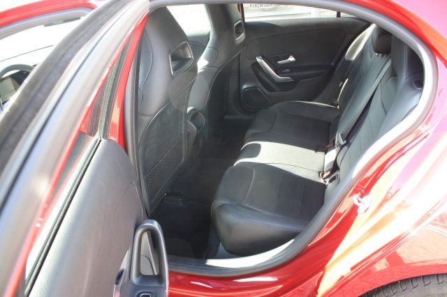 MERCEDES-BENZ A 200 SPORT - foto 10
