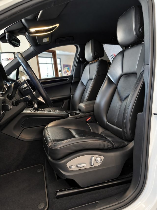 PORSCHE MACAN 2.0 BENZINA PELLE NAVIGATORE CON - foto 9