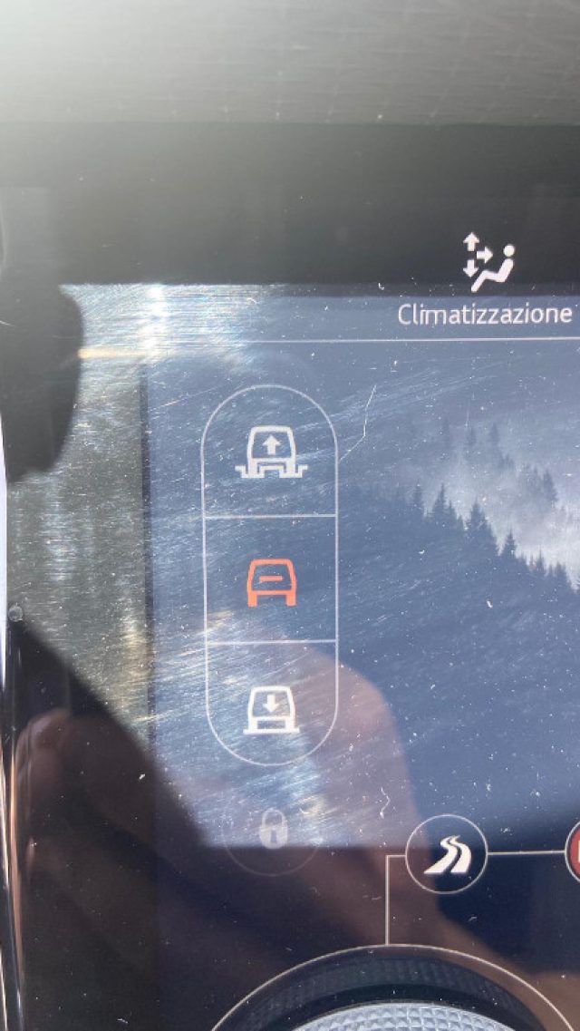 LAND ROVER RANGE ROVER VELAR 3.0 V6 SD6 300 CV R-DYNAMIC - foto 14