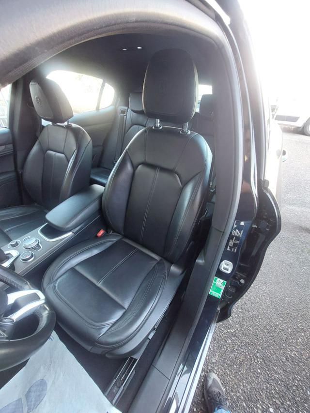 ALFA ROMEO STELVIO 2.2 TURBODIESEL 210 CV AT8 Q4 TI - foto 9
