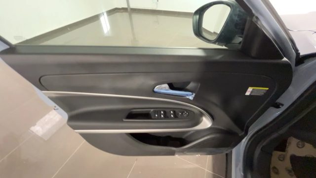 JEEP AVENGER SUMMIT 1.2 E-HYBRID MHEV 110CV - foto 11