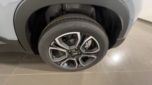 JEEP AVENGER SUMMIT 1.2 E-HYBRID MHEV 110CV - foto 18