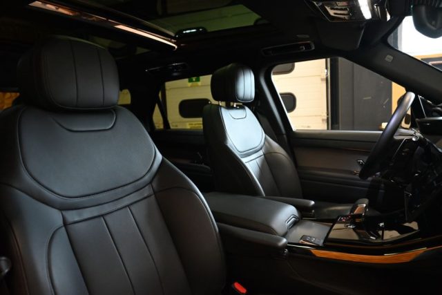 LAND ROVER RANGE ROVER SPORT 3.0D I6 MHEV HSE DYNAMIC BLACK 2 - foto 44