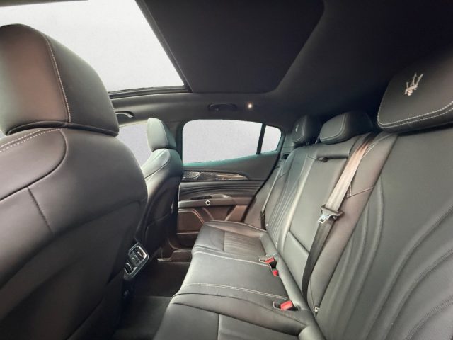 MASERATI GRECALE MHEV 330 CV AWD MODENA - foto 10