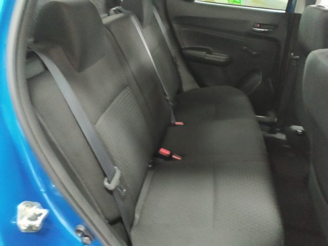 SUZUKI SWIFT 1.2 DUALJET COOL - foto 8