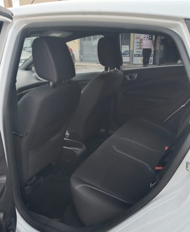 FORD FIESTA 1.0 ECOBOOST 100CV 5 PORTE BLACK - foto 8