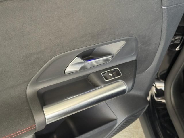 MERCEDES-BENZ GLA 200 D AUTOMATIC PREMIUM - foto 12