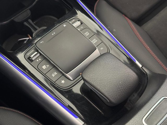 MERCEDES-BENZ GLA 200 D AUTOMATIC PREMIUM - foto 14