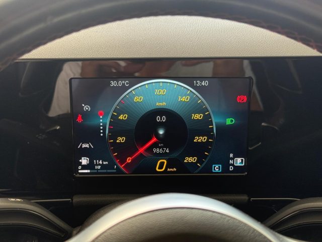 MERCEDES-BENZ GLA 200 D AUTOMATIC PREMIUM - foto 18