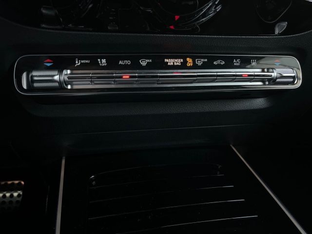 MERCEDES-BENZ GLA 250 E EQ PREMIUM - foto 14