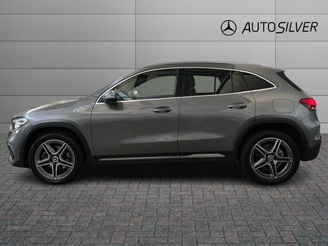 MERCEDES-BENZ GLA 250 E EQ PREMIUM - foto 6