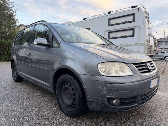 VOLKSWAGEN TOURAN TOURAN 2.0 TDI TRENDLINE 140CV 7 - foto 4