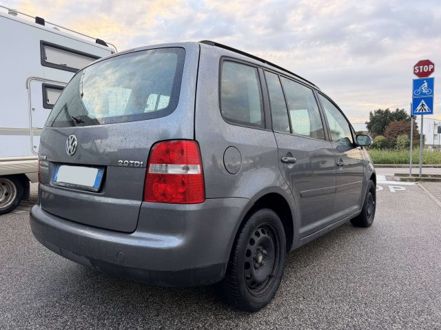 VOLKSWAGEN TOURAN TOURAN 2.0 TDI TRENDLINE 140CV 7 - foto 7