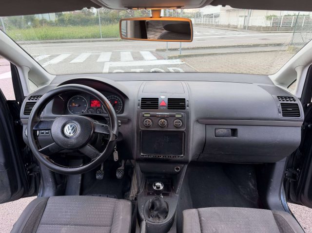 VOLKSWAGEN TOURAN TOURAN 2.0 TDI TRENDLINE 140CV 7 - foto 12