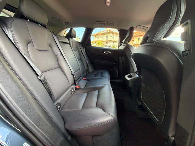 VOLVO XC60 B4 D AUTOMATICO PLUS DARK - foto 16