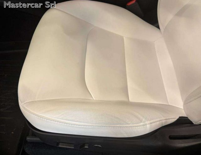 TESLA MODEL Y MODEL Y 2021 LONG RANGE DUAL MOT - foto 4