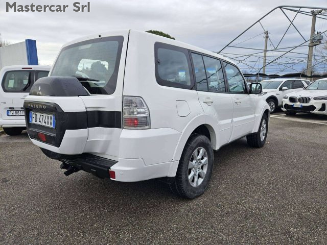 MITSUBISHI PAJERO PAJERO IV 2007 3.2 CR INSTYLE 5P - foto 6