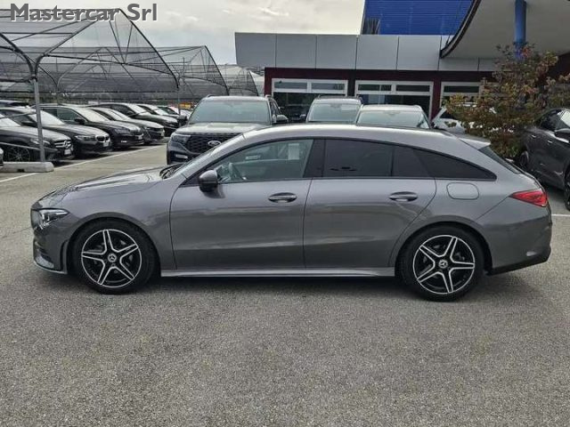 MERCEDES-BENZ CLA 180 CLA SHOOTING BRAKE PREMIUM AUTO  - foto 3