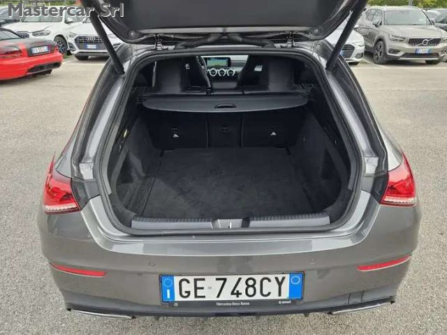 MERCEDES-BENZ CLA 180 CLA SHOOTING BRAKE PREMIUM AUTO  - foto 15