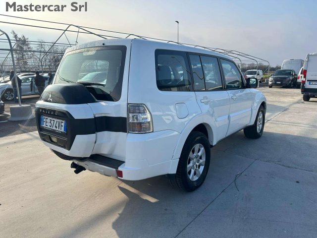 MITSUBISHI PAJERO PAJERO IV 2007 3.2 CR INSTYLE 5P - foto 6
